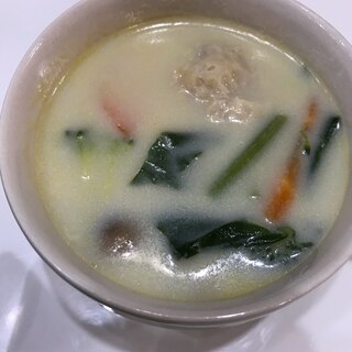 肉団子野菜のミルクスープ